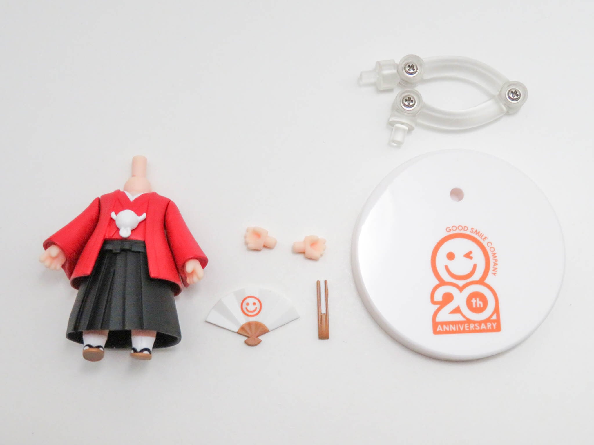 再入荷 ねんどろいどもあ きせかえ成人式：袴 体パーツ 赤色 | ホビー