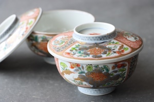 伊万里焼 色絵 鶴亀花鳥文 蓋茶碗 大 通りもの/Imari large size covered bowl