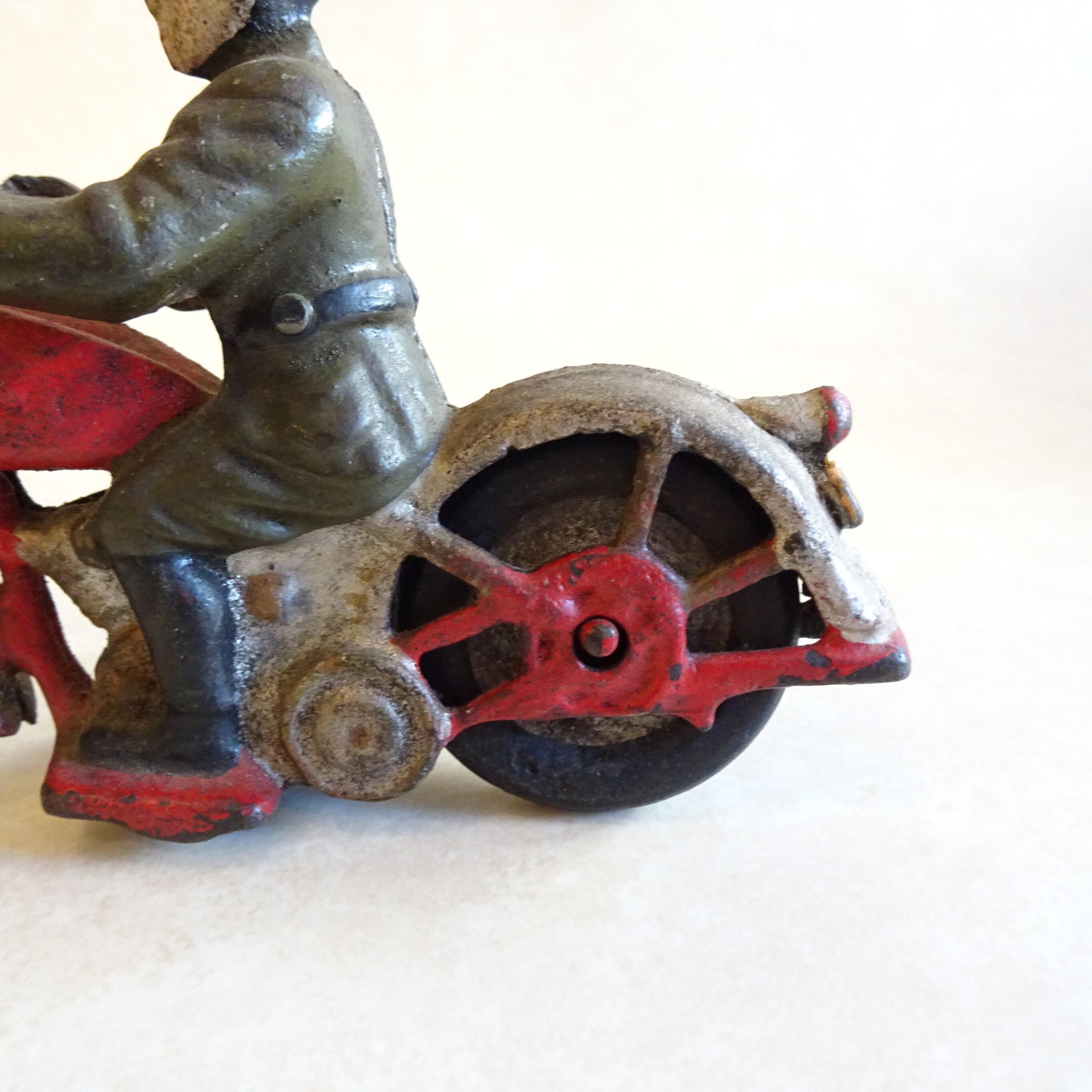 1930年頃のアメリカのバイクのおもちゃ | 純喫茶家具の村田商會