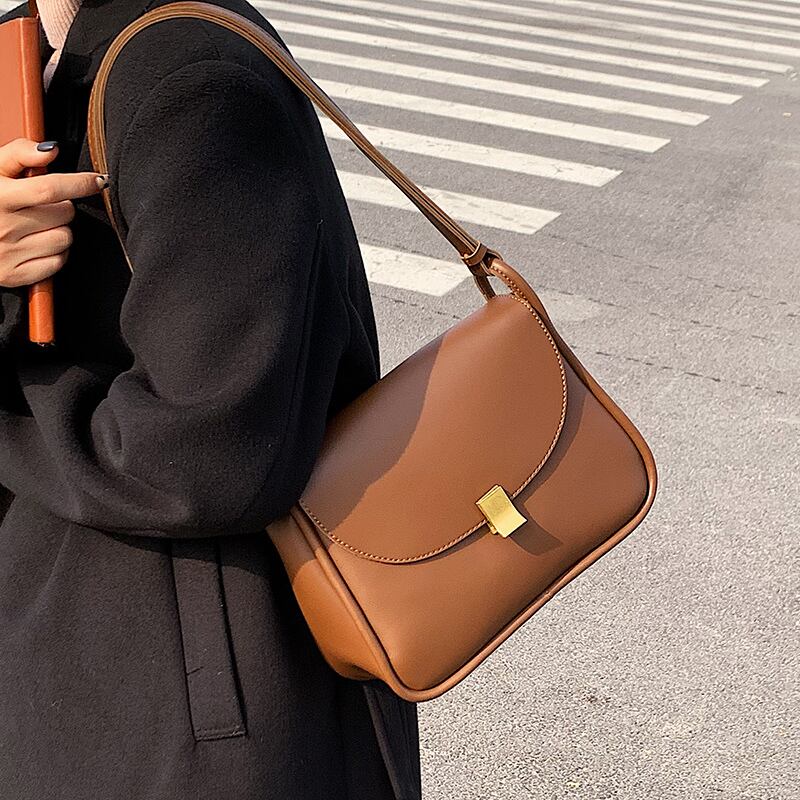 オータムウィンタースタンダード レッド レトロ 秋物 冬物 メッセンジャーバッグ Tiancai_Wing_Bag88248174167