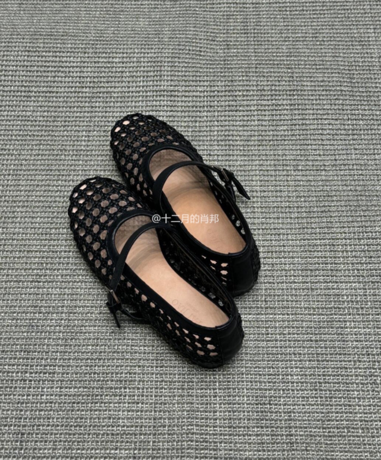メッシュフラットシューズ｜さりげなく整う抜け感シューズ