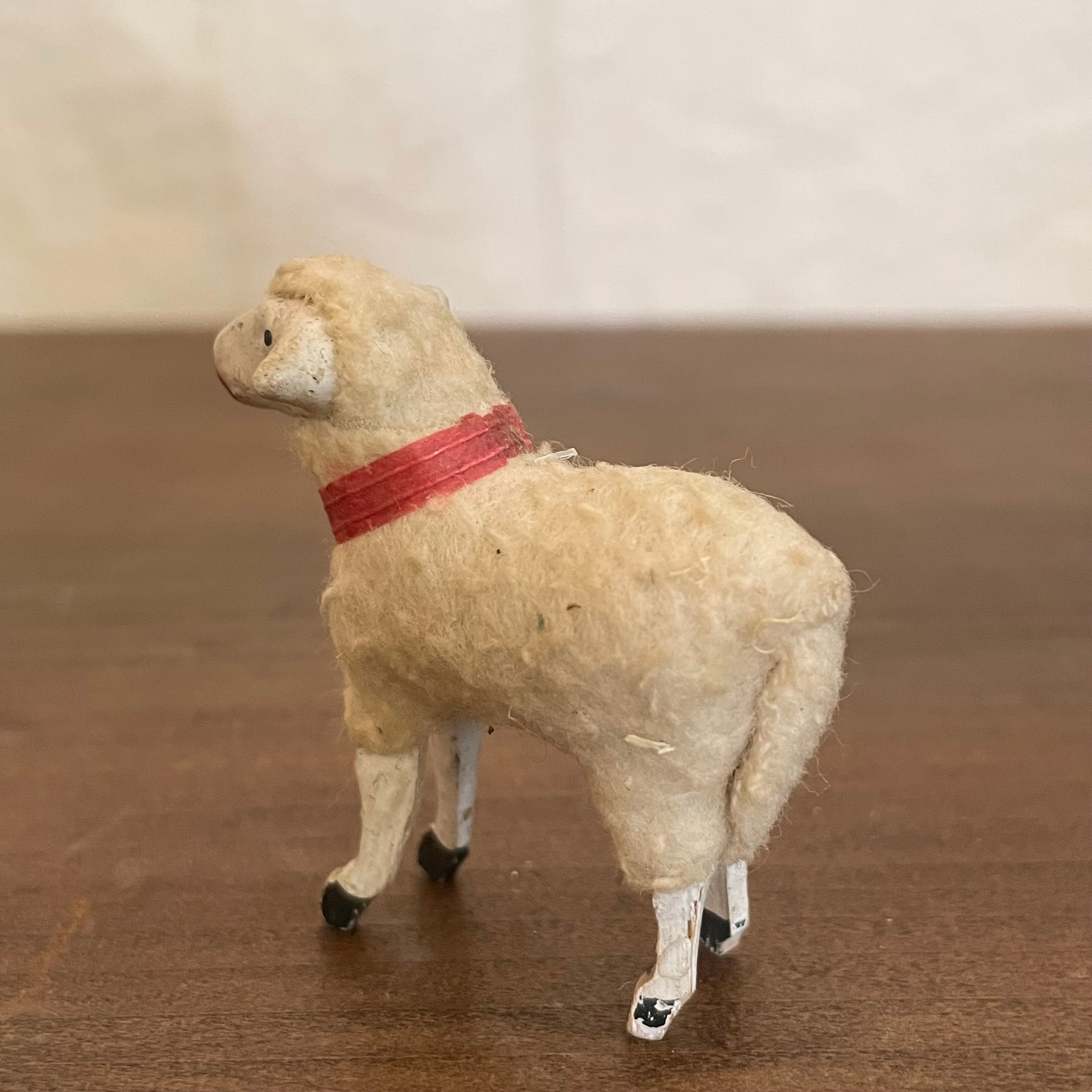 ひつじ 歩き始めた子羊《 羊（28.5cm）》 – ガーデン用ソーラーライト専門店
