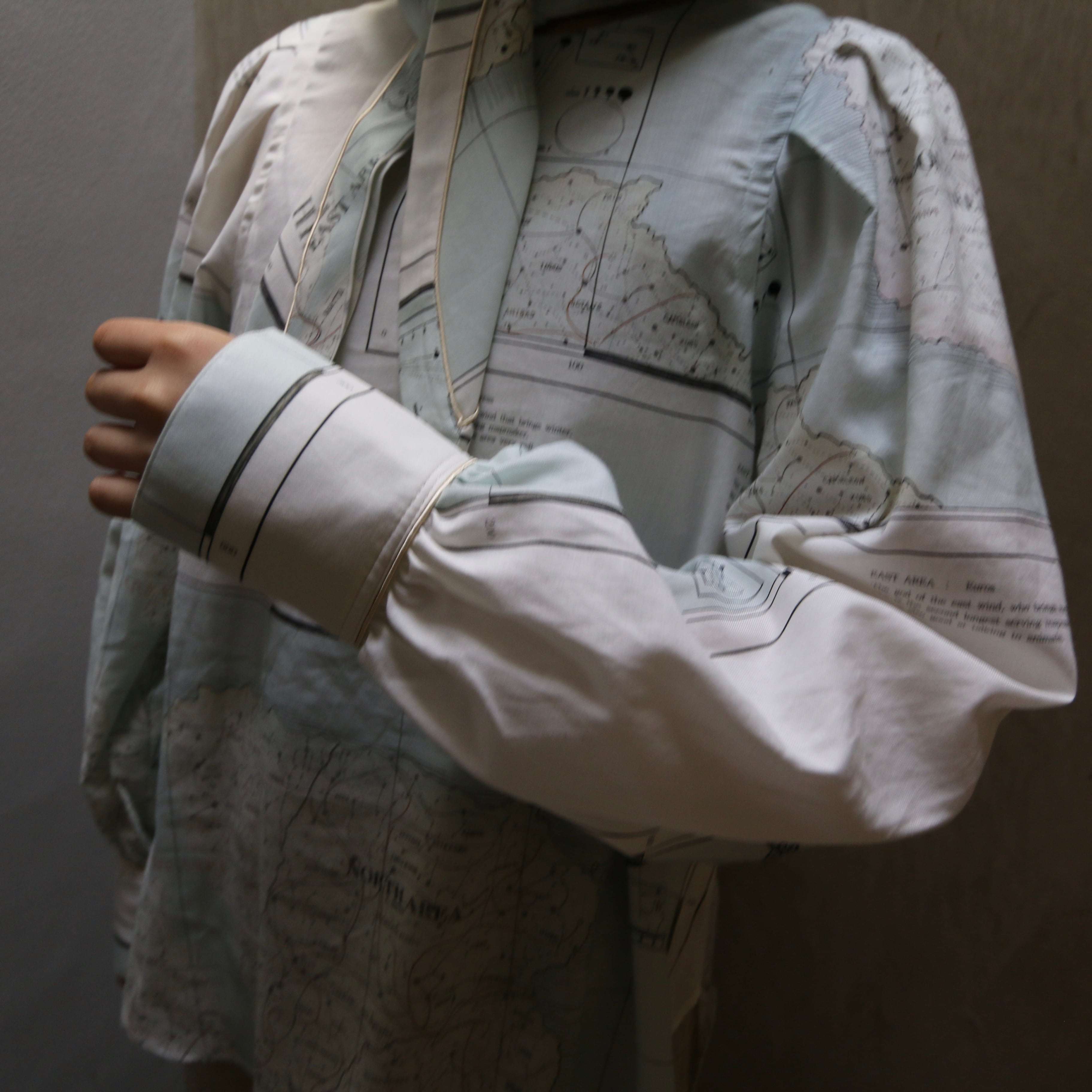 ASEEDONCLOUD/アシードンクラウド Zephyros scarf tunic／ Hiraeth Map