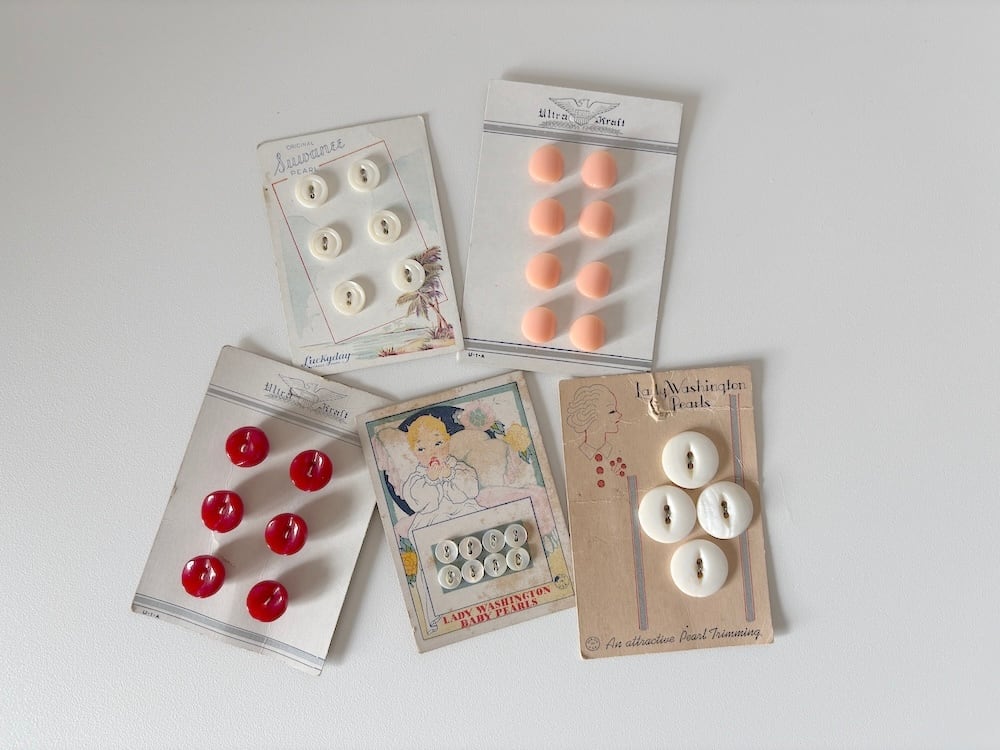 色々な国のボタンセット / その①