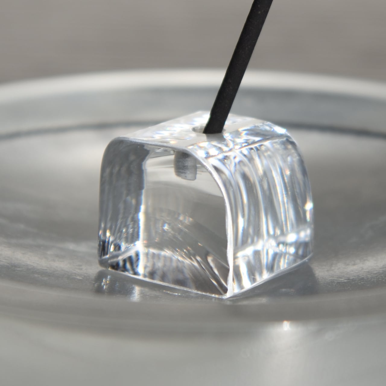 INCENSE HOLDER [CUBE Ⅱ] ガラスのお香立て | vd online shop