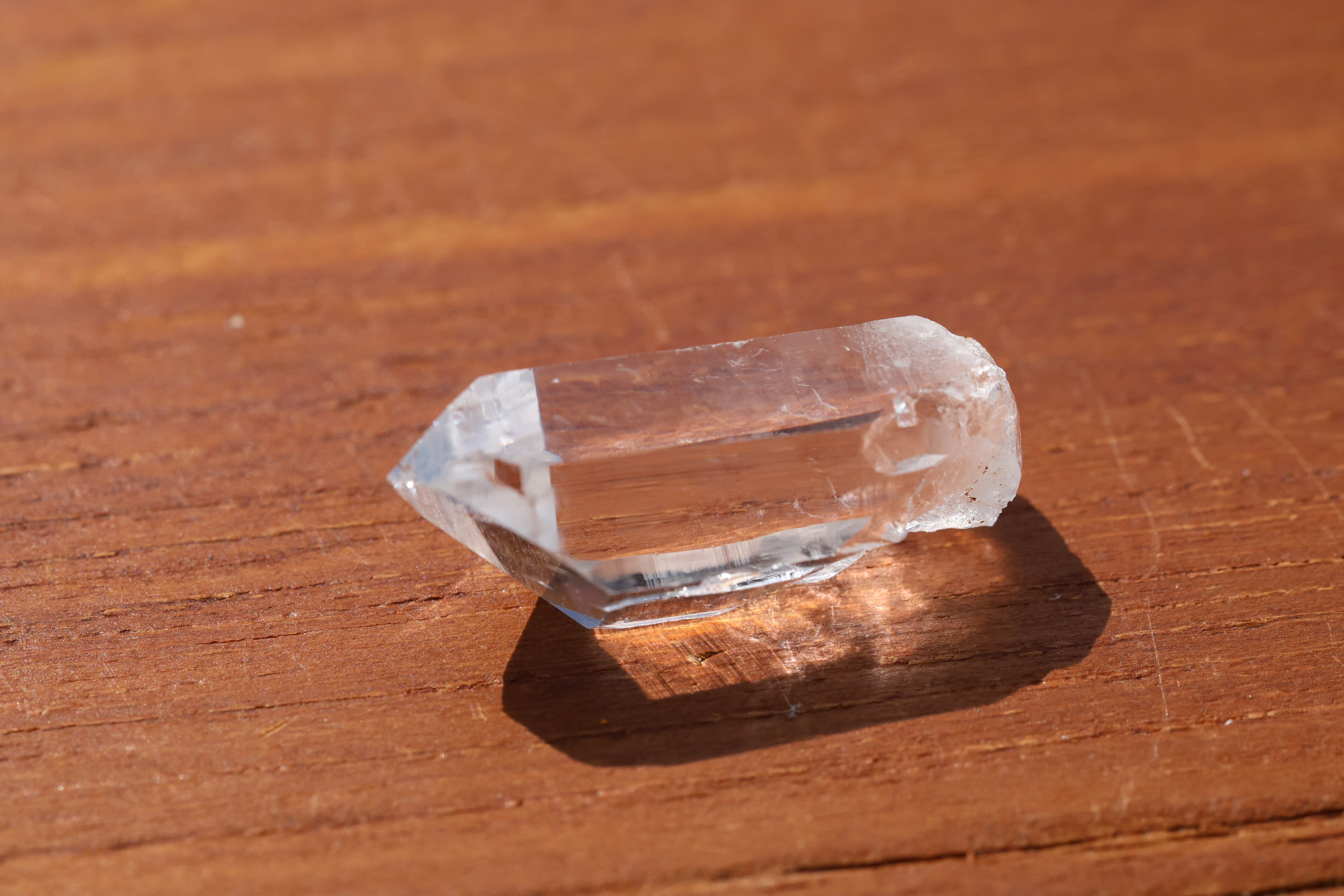 ヒマラヤ水晶 マニハール産 | 石垣島の夜光貝とヒマラヤ水晶 Laphus