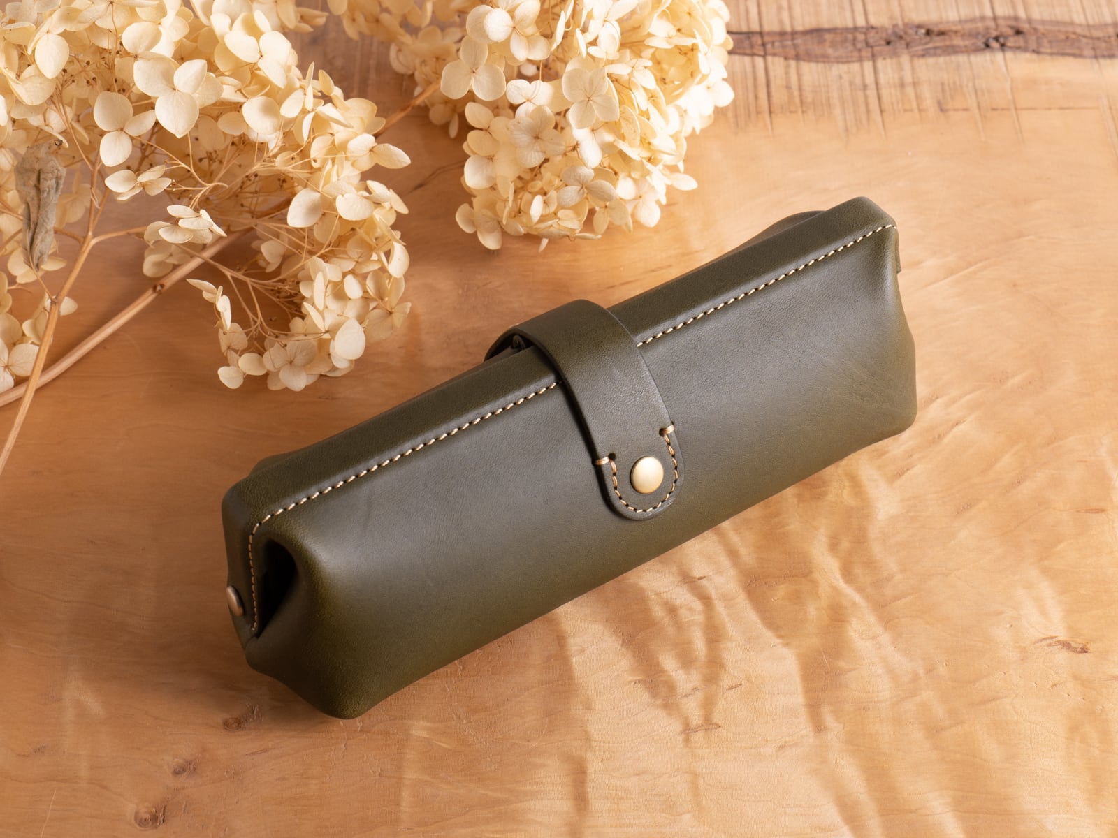 【美品】軽井沢彫　ペンケース G7 外務大臣会合の記念品として軽井沢彫りのペンケース、ボールペンを