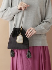 幸せをよぶ　ザリ刺繡バッグチャーム／キーチャーム　ネコペルシャ