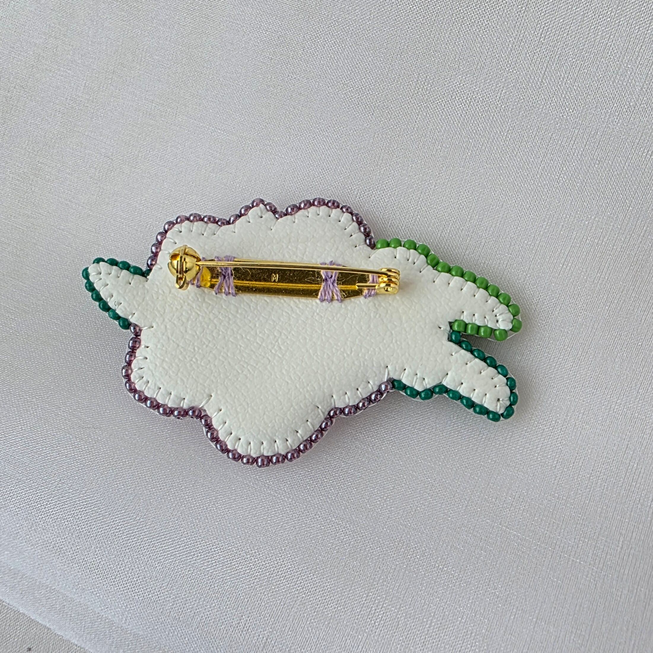 TAKAYO】お花のビーズ刺繍ブローチ D7-99 | 幸多箱 本店