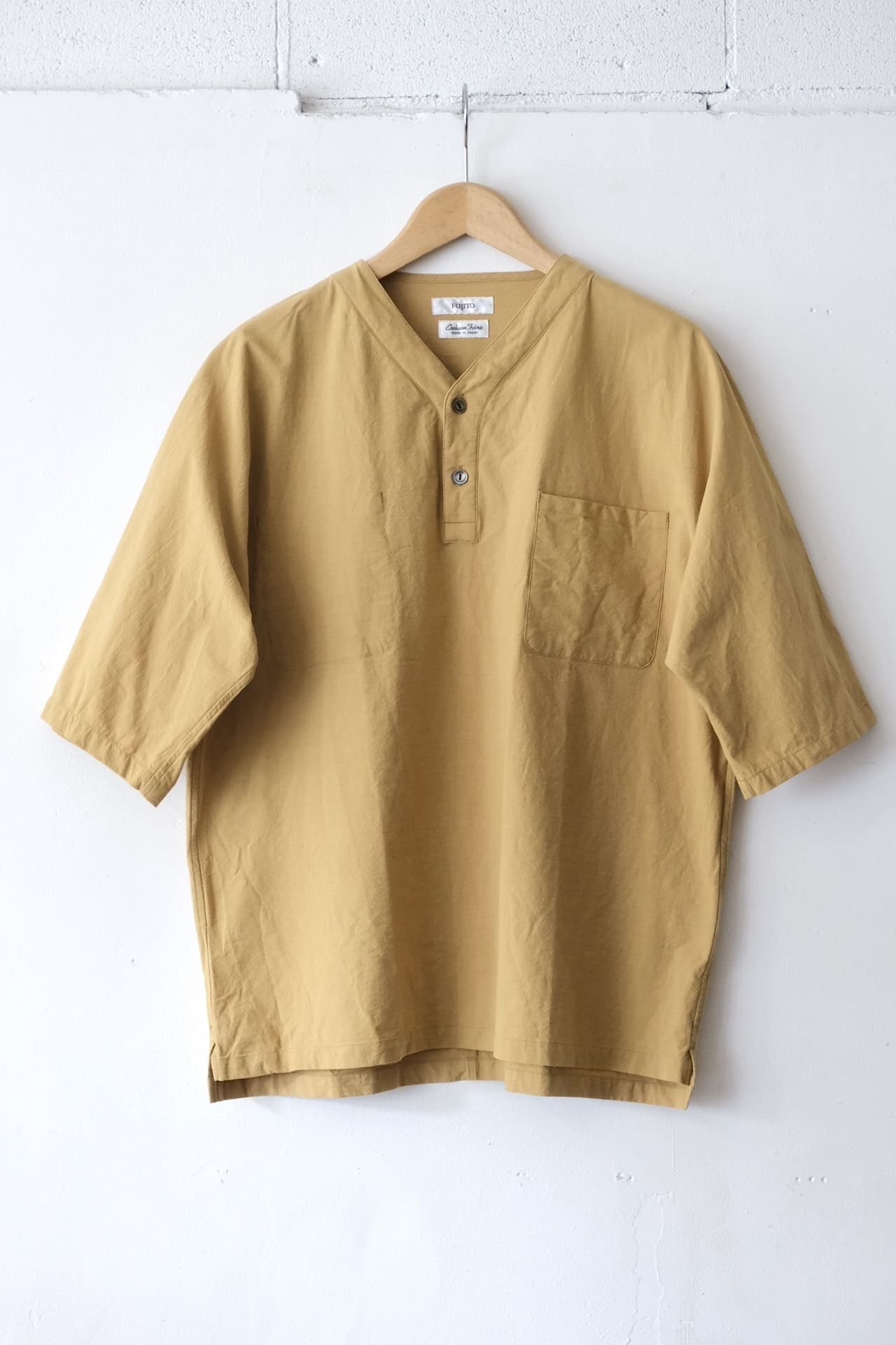 FUJITO Henley Neck Shirt Beige,Dark Navy