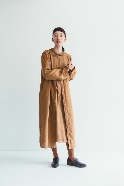 fog linen work(フォグリネンワーク)/ インゲ コートワンピース / オークル