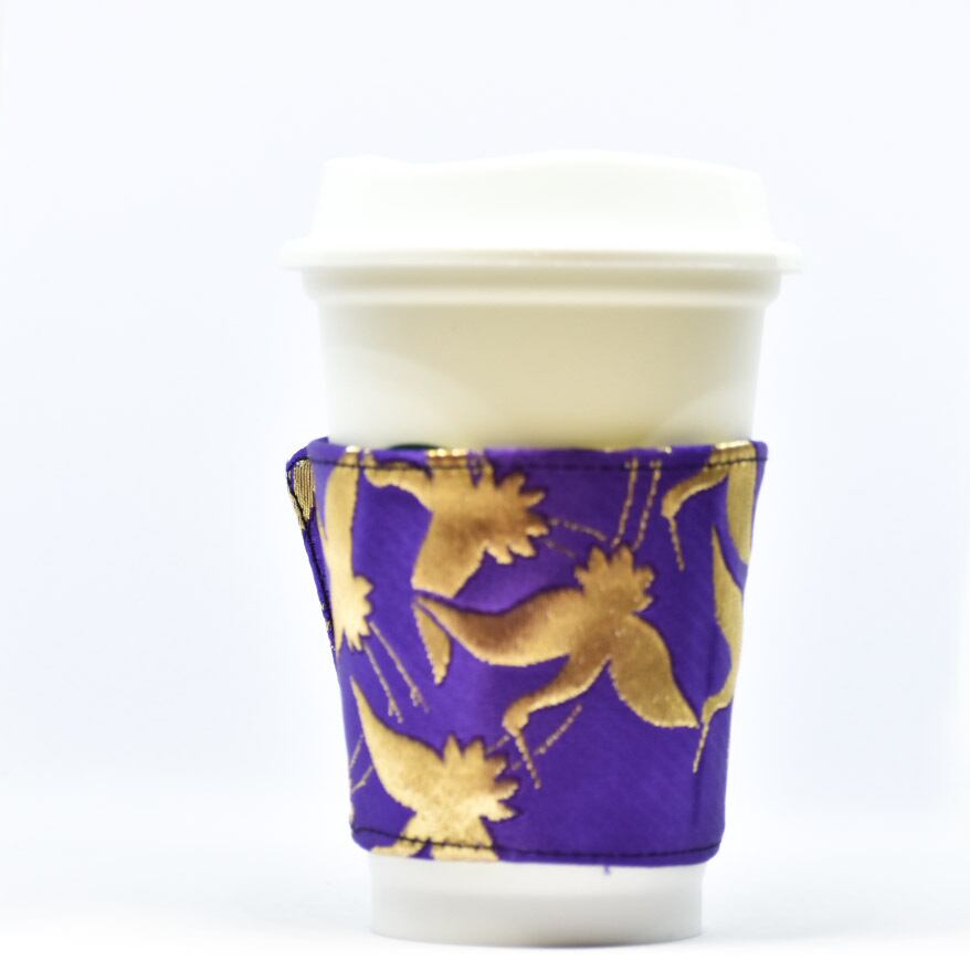 帯 カップスリーブ コーヒースリーブ リメイク 日本製 ゴールド×パープル 折鶴 - cup sleeve