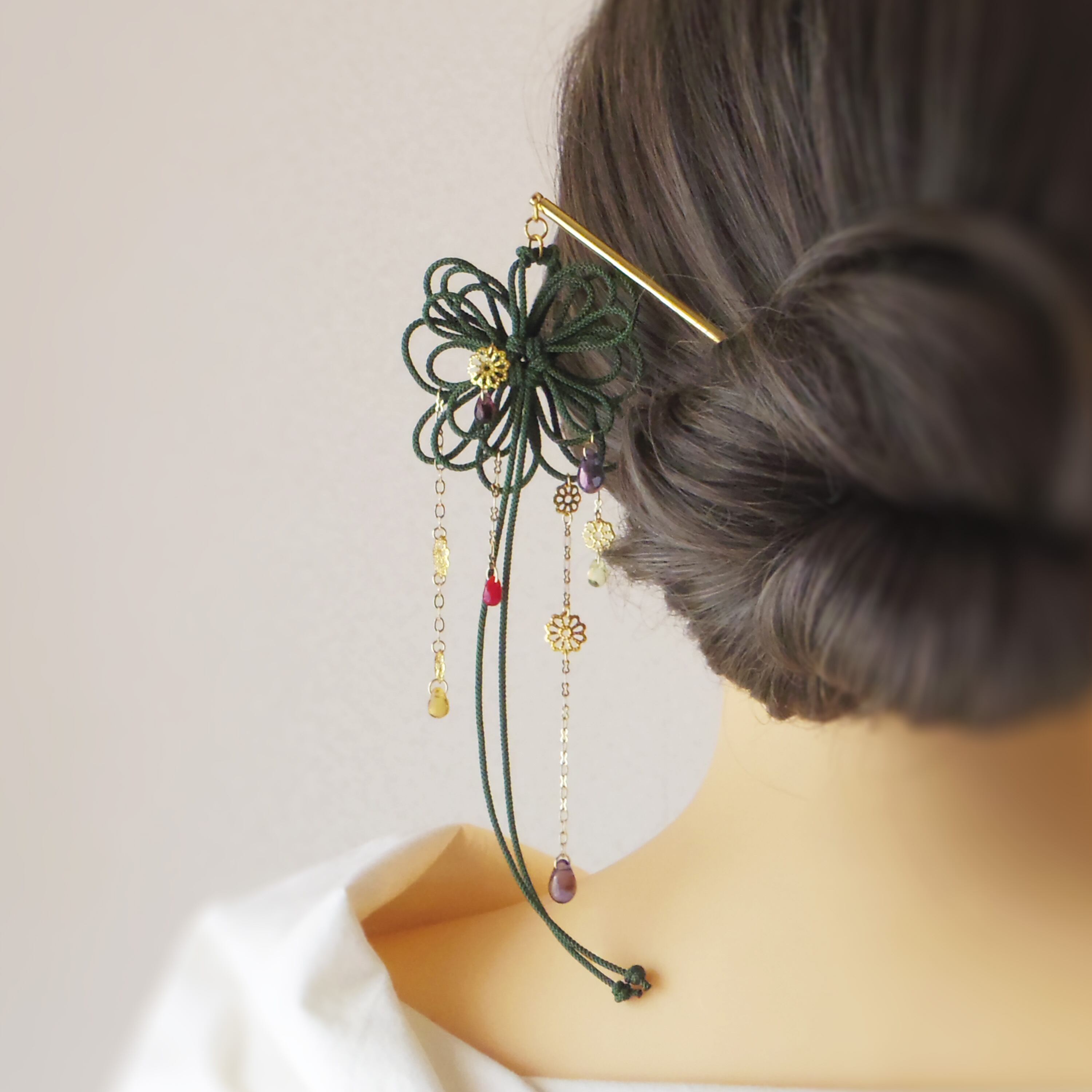 飾り結びかんざし「華とうた」【+チェコビーズ】浴衣・着物・フォーマルな和装ヘアに。