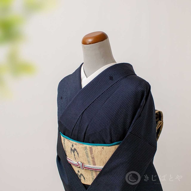 綿麻浴衣　白地に芍薬