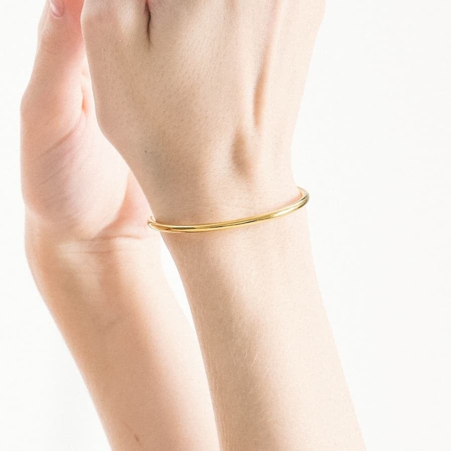 thin simple bangle (gold) #b66 | garcia