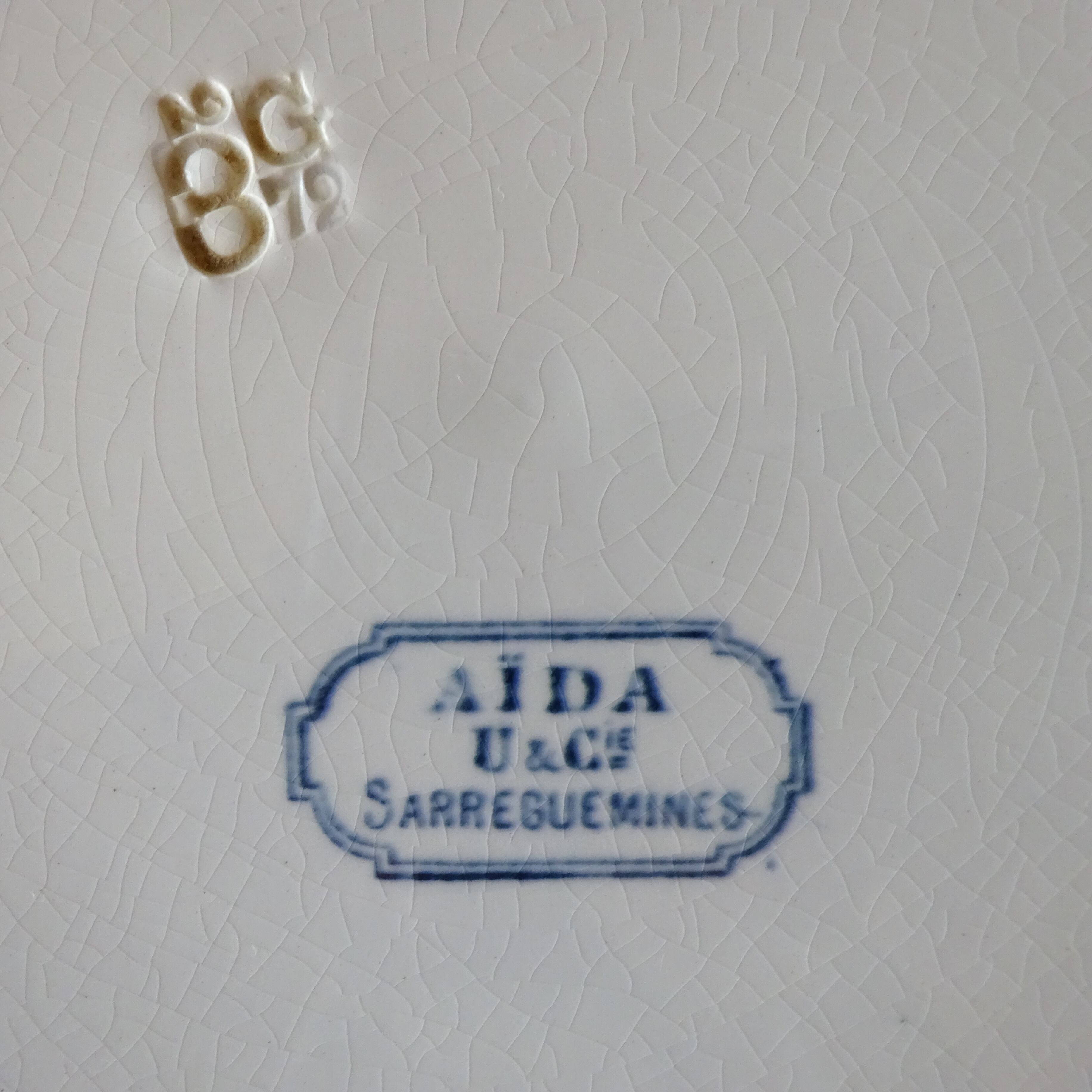 【 Nouveauté 】☆U & C SARREGUEMINES modèle《AÏDA》assiette plate (C)