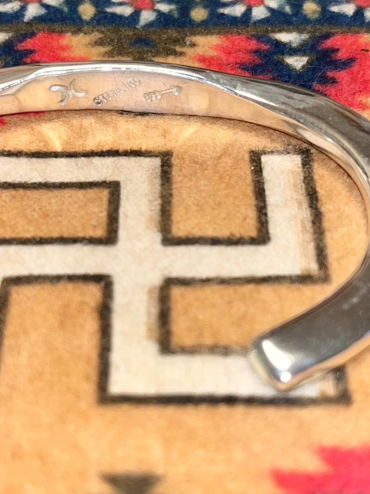 CIPPY CRAZY HORSE silver mojo bangle