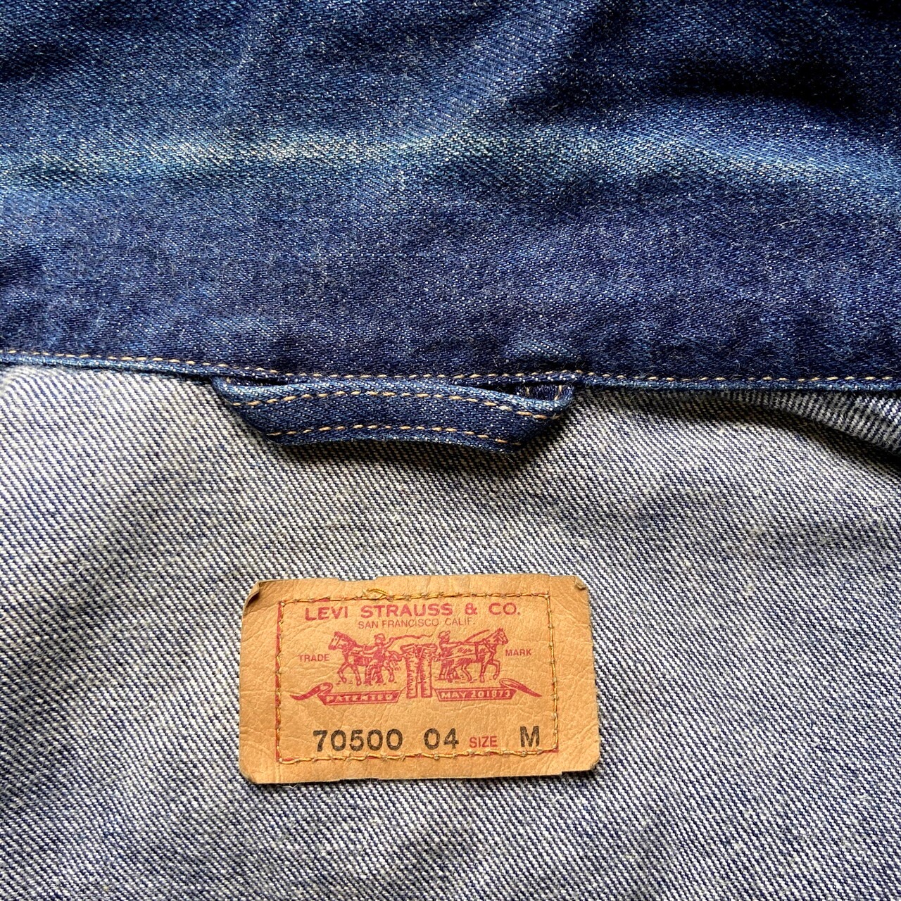 イタリア製 Levi