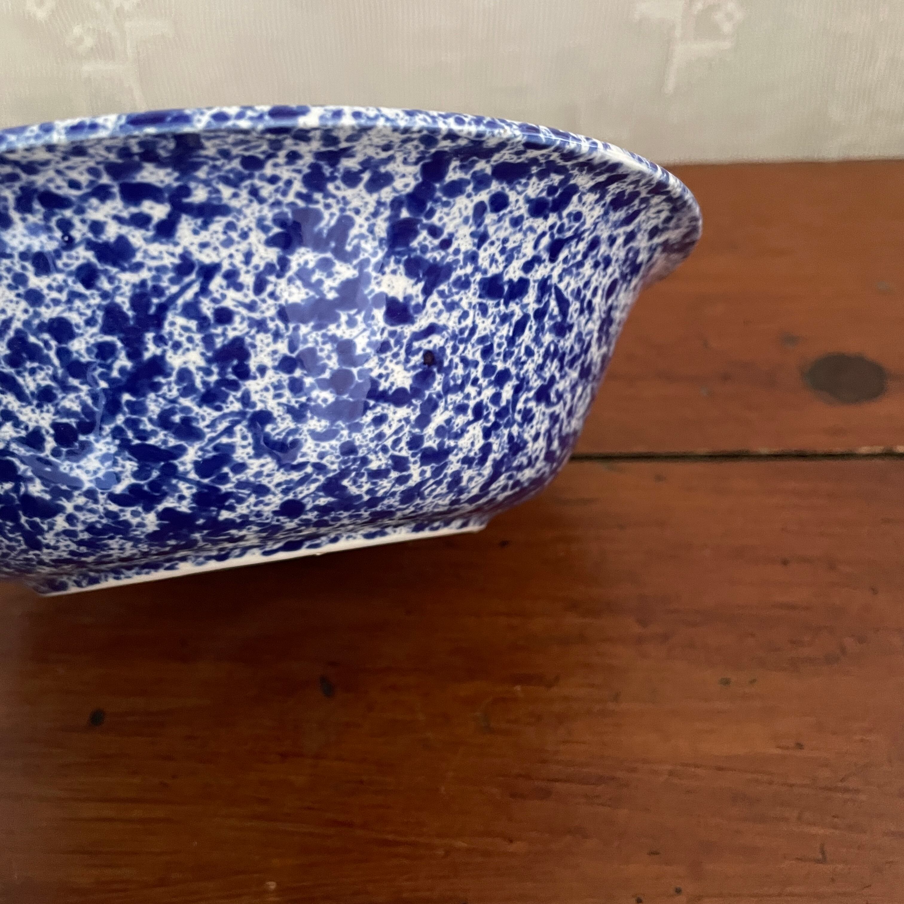 English Vintage Stippled Bowl/イギリスヴィンテージの点描模様の青い