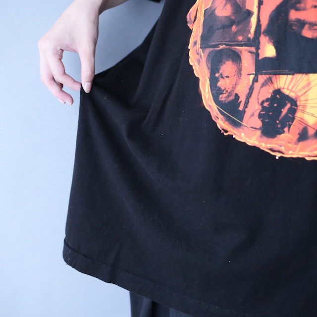 "SLIP KNOT" front and back printed XXL over silhouette tee