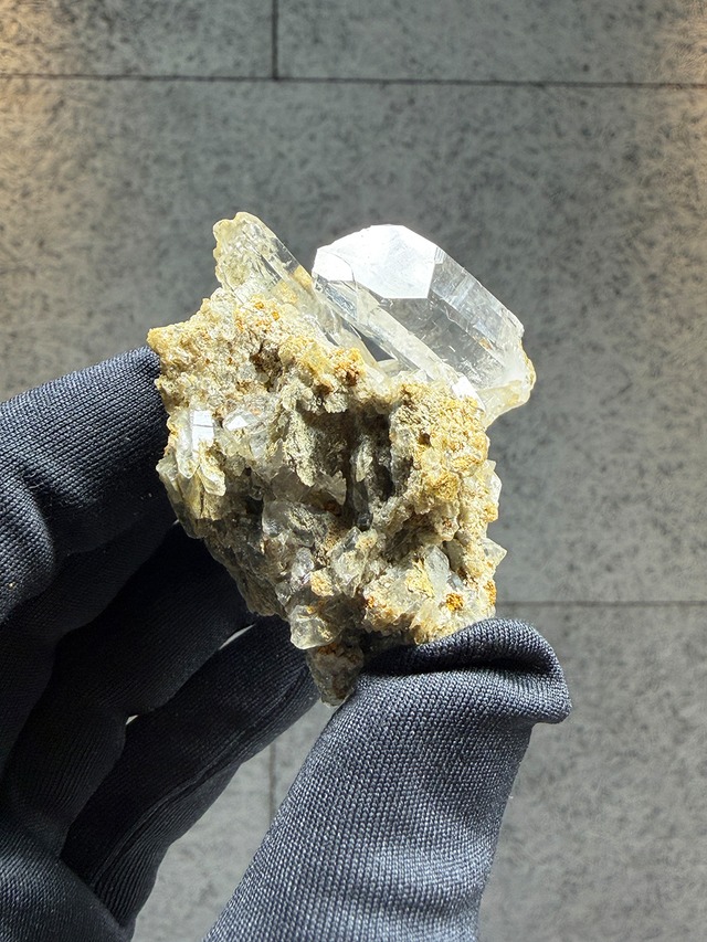 クォーツクラスター【ML-0098】インド