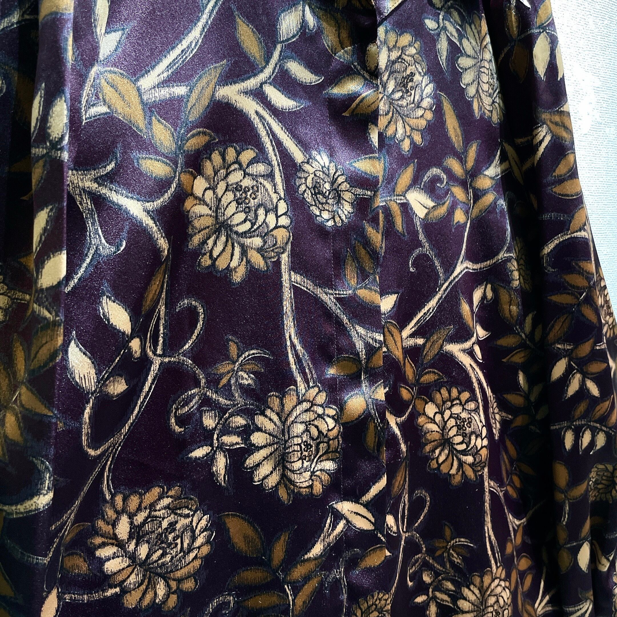 Beautiful Modern Flower painted vintage open collar drape shirt