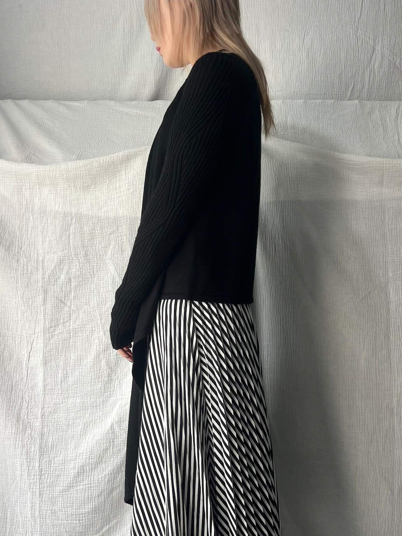 "DIESEL" Deformation Knit Cardigan