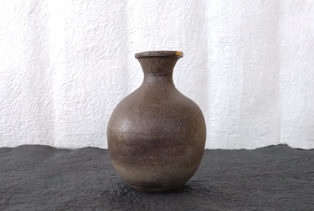 坂本良子】珠洲焼／焼締 金継ぎ徳利・花器 | ピースクラフツ