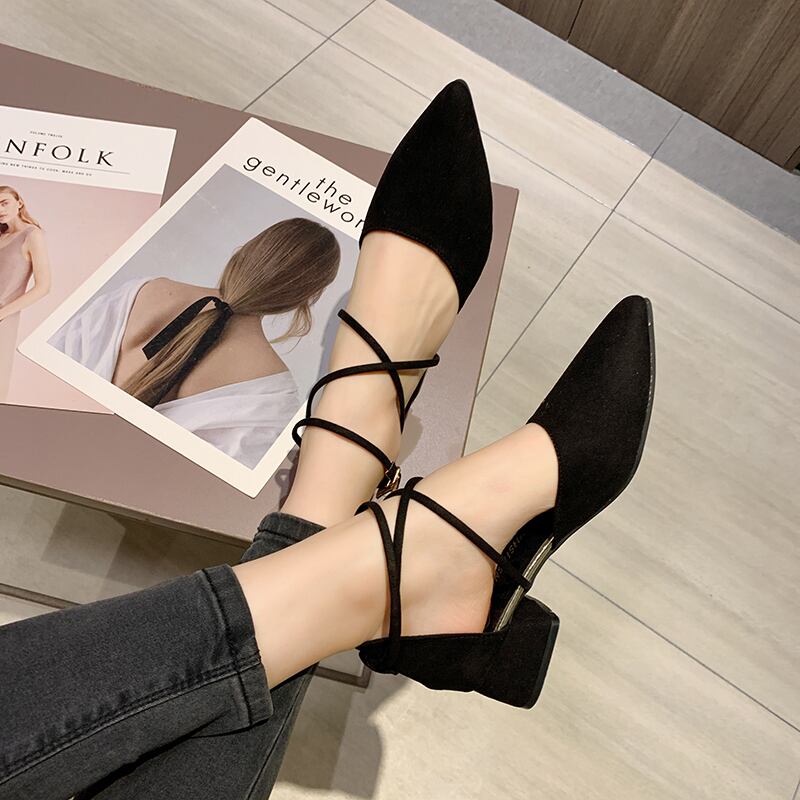 単一の靴女性2020年春と夏の新しいinsネット赤野生バージョンの厚いヒール包頭尖った中空ローマのサンダルの女性 部族の婦人靴7075716