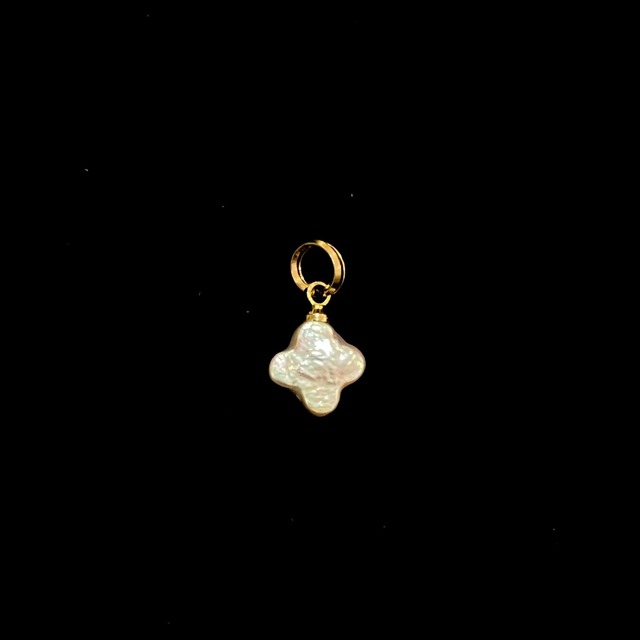 flower motif charm