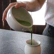 ORIGAMI 片口抹茶碗 pour