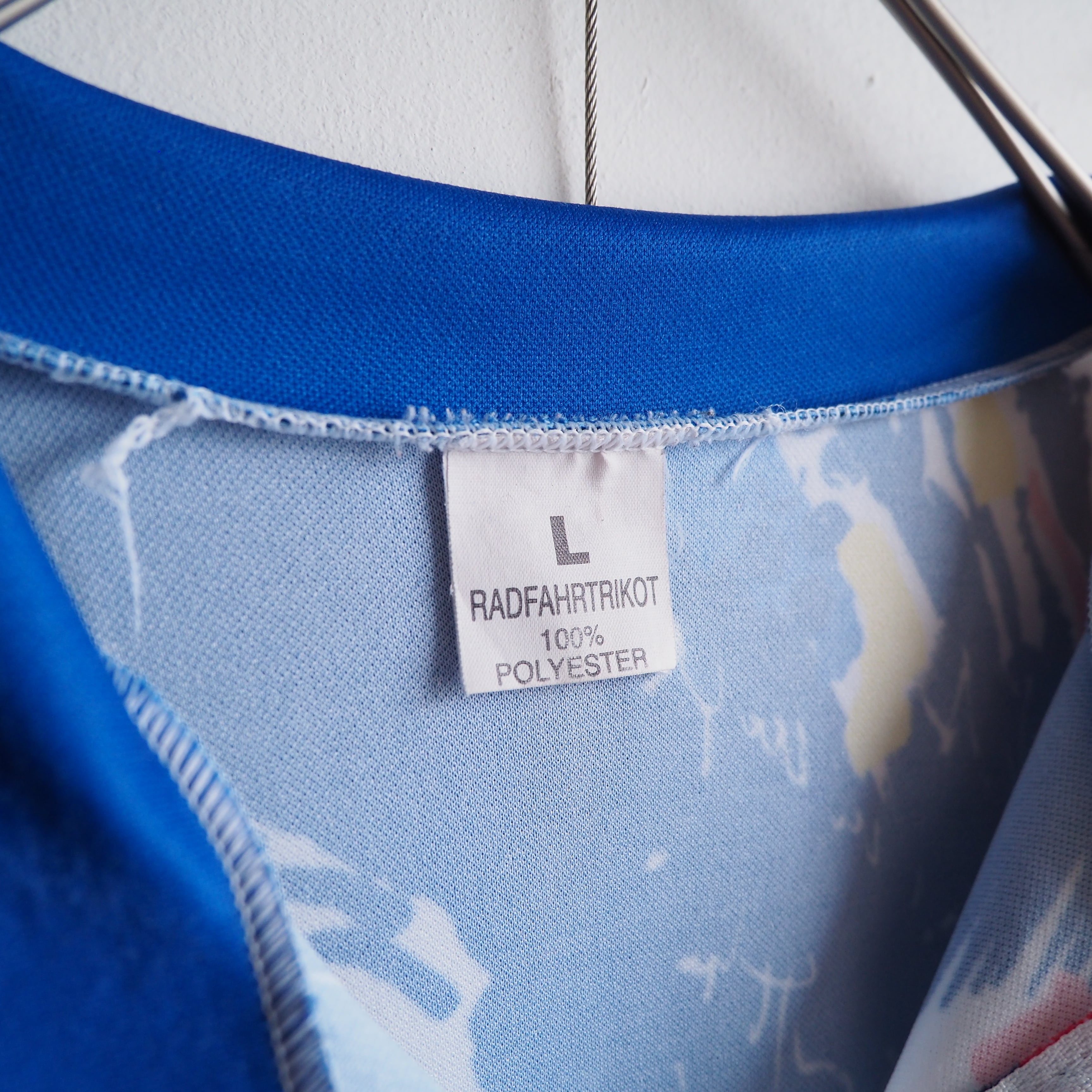 1990s Psychedelic chaos art painted vintage half zip Tee