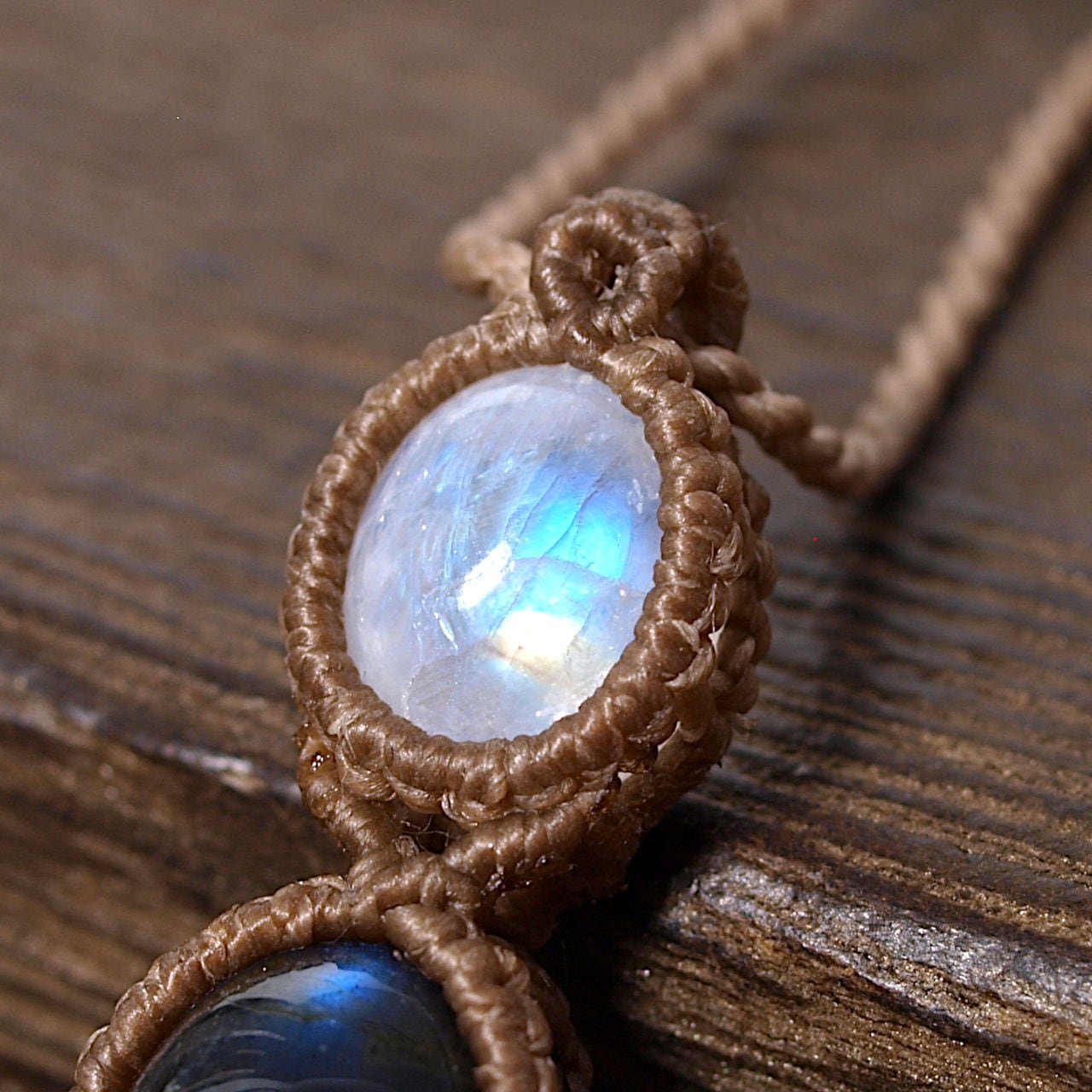 一点物】レインボームーンストーン＋ブラックラブラドライト連結