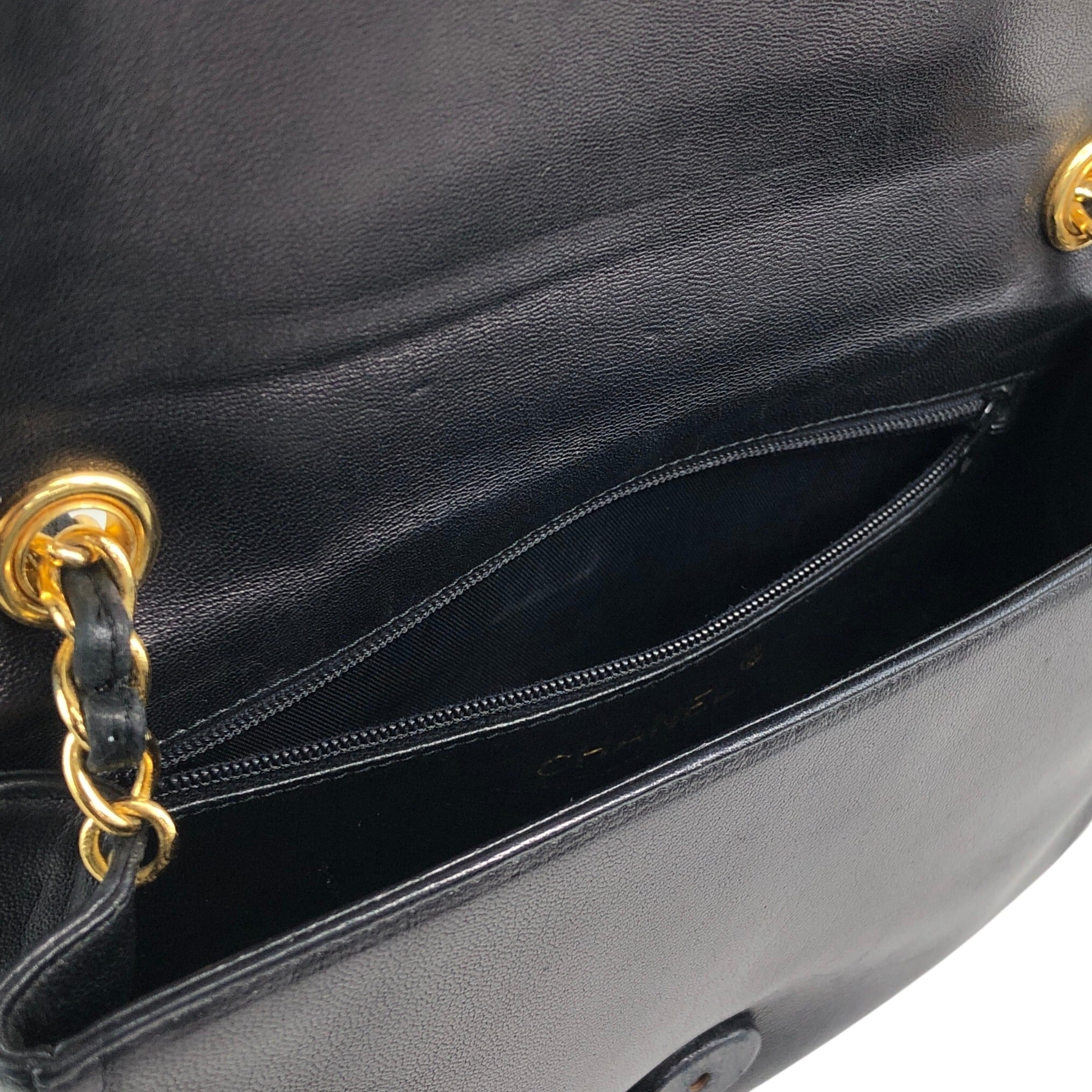 CHANEL シャネル ショルダーバッグ ブラック ココマーク レザー