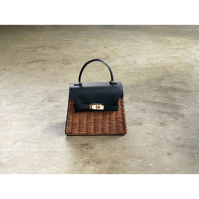 再入荷 The Bagmati(バグマティ) Rattan Wicker×Leather Square Handle Bag