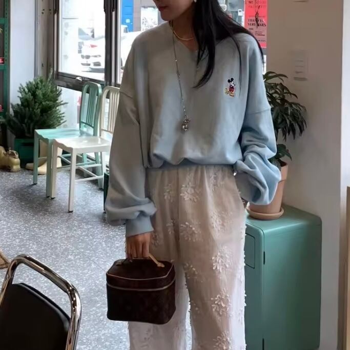 フリルレースパンチングロングパンツ