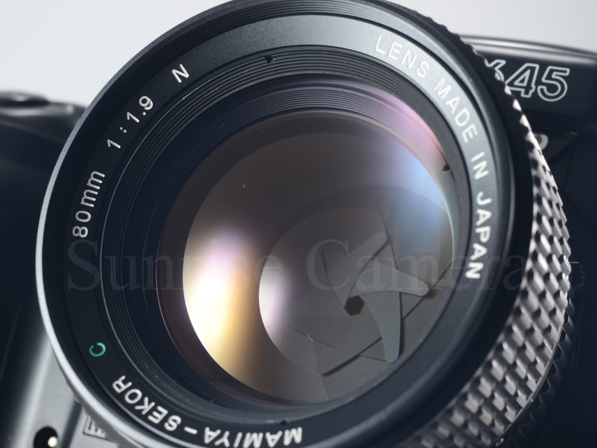 MAMIYA 645 Pro / SEKOR C 80mm F1.9 N AEプリズムファインダー