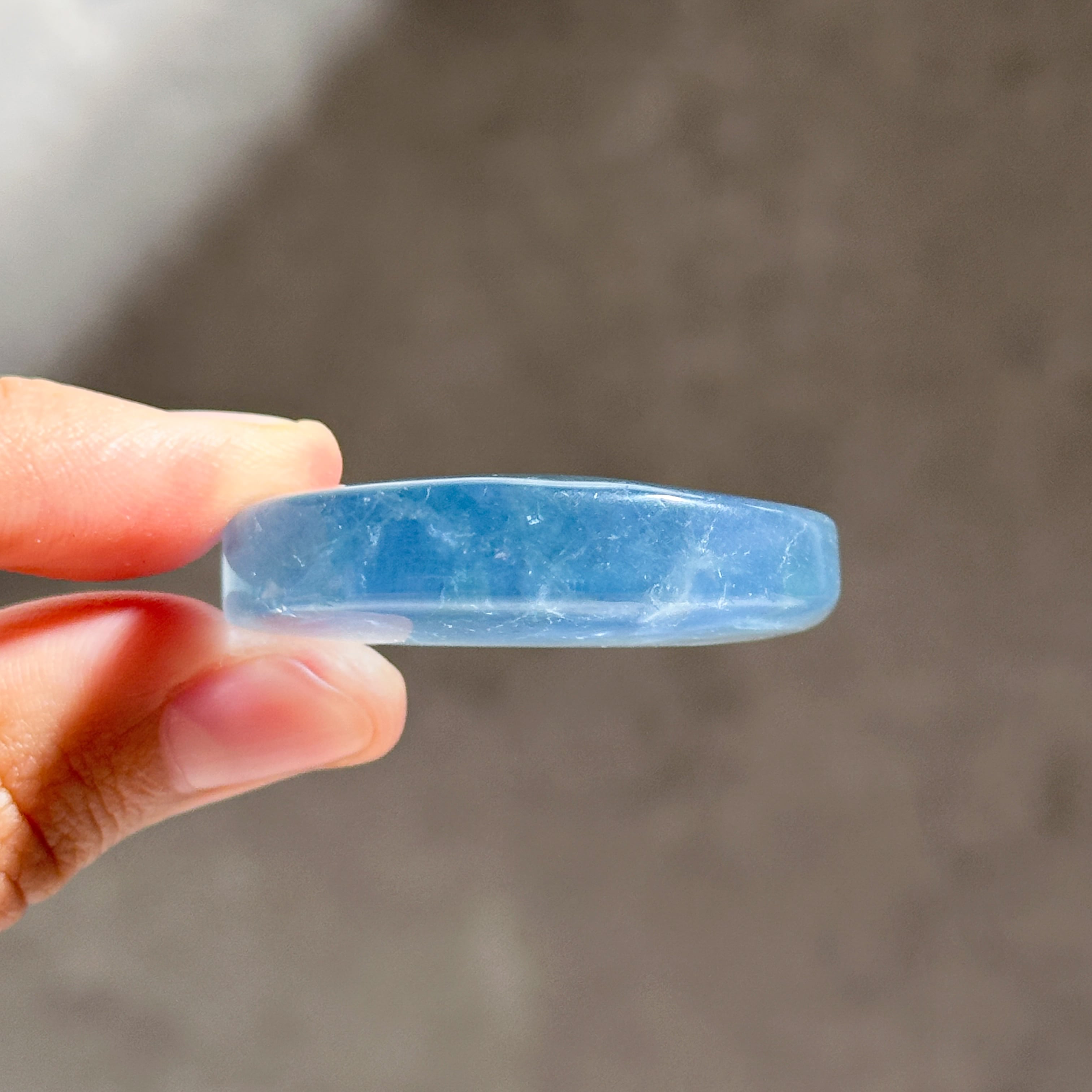 ブルーフローライト 三日月13◇ Fluorite ◇天然石・鉱物