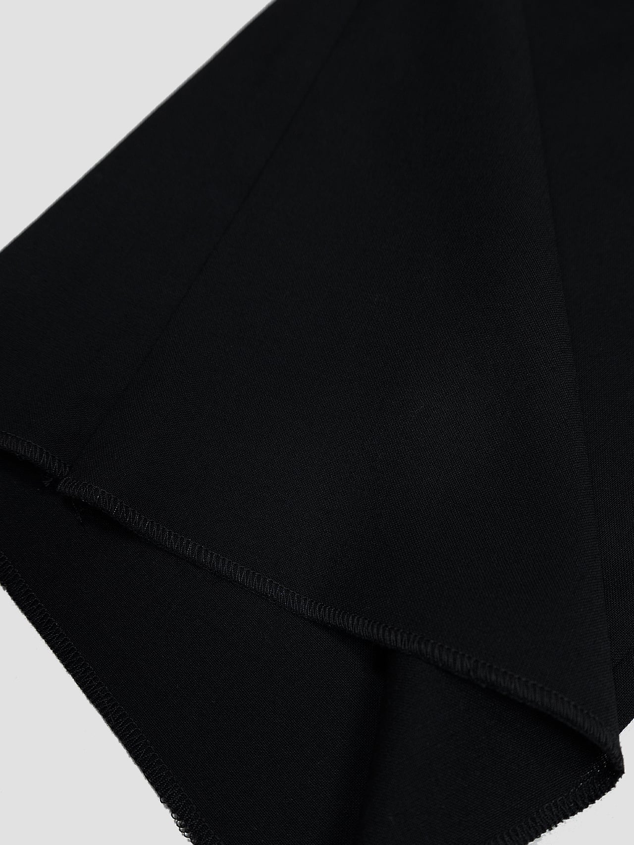 UNEEK BASEMNT - Discover independent style.