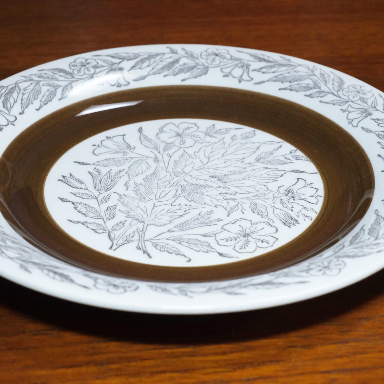 ゲフレ Gefle ［フォンタナ FONTANA ］ プレート19 | TORi loppis