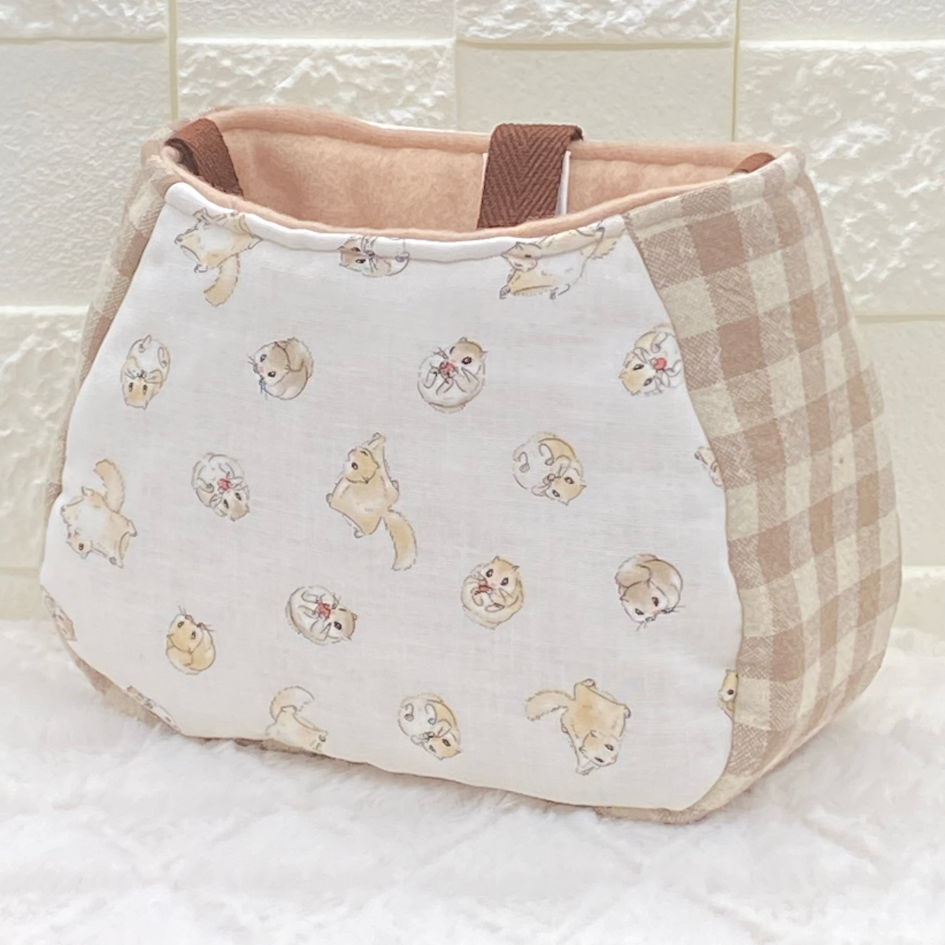 フクロモモンガ　ポーチ　こむすびsize こむすびポーチ | ぷくぷくインテリア