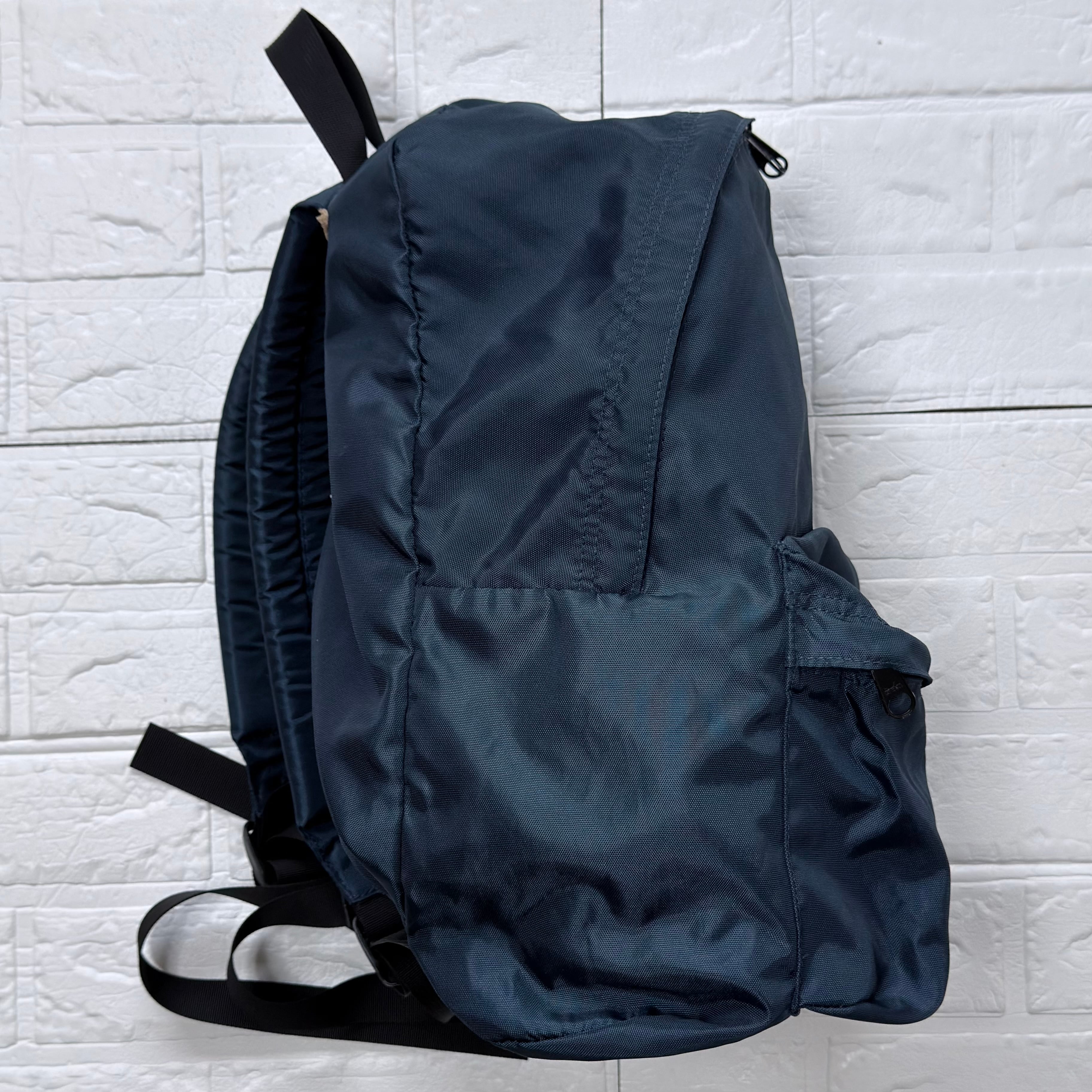 Hervé Chapelier 978Nナイロンデイパック ネイビー Herve Chapelier 978N ナイロンデイパック ネイビー ベトナム製