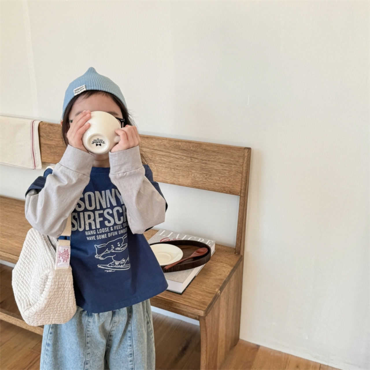 秋フェイクレイヤード英字柄Tシャツ2色