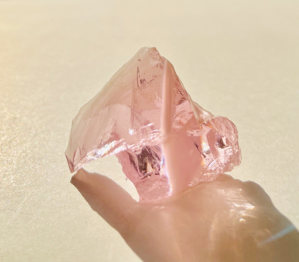 お値下げ 希少 アンダラクリスタル インドネシア産 1800g 置物