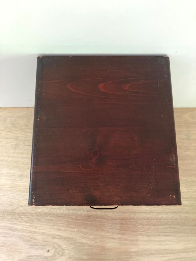 味わいのある木肌の小引出し〖古家具〗