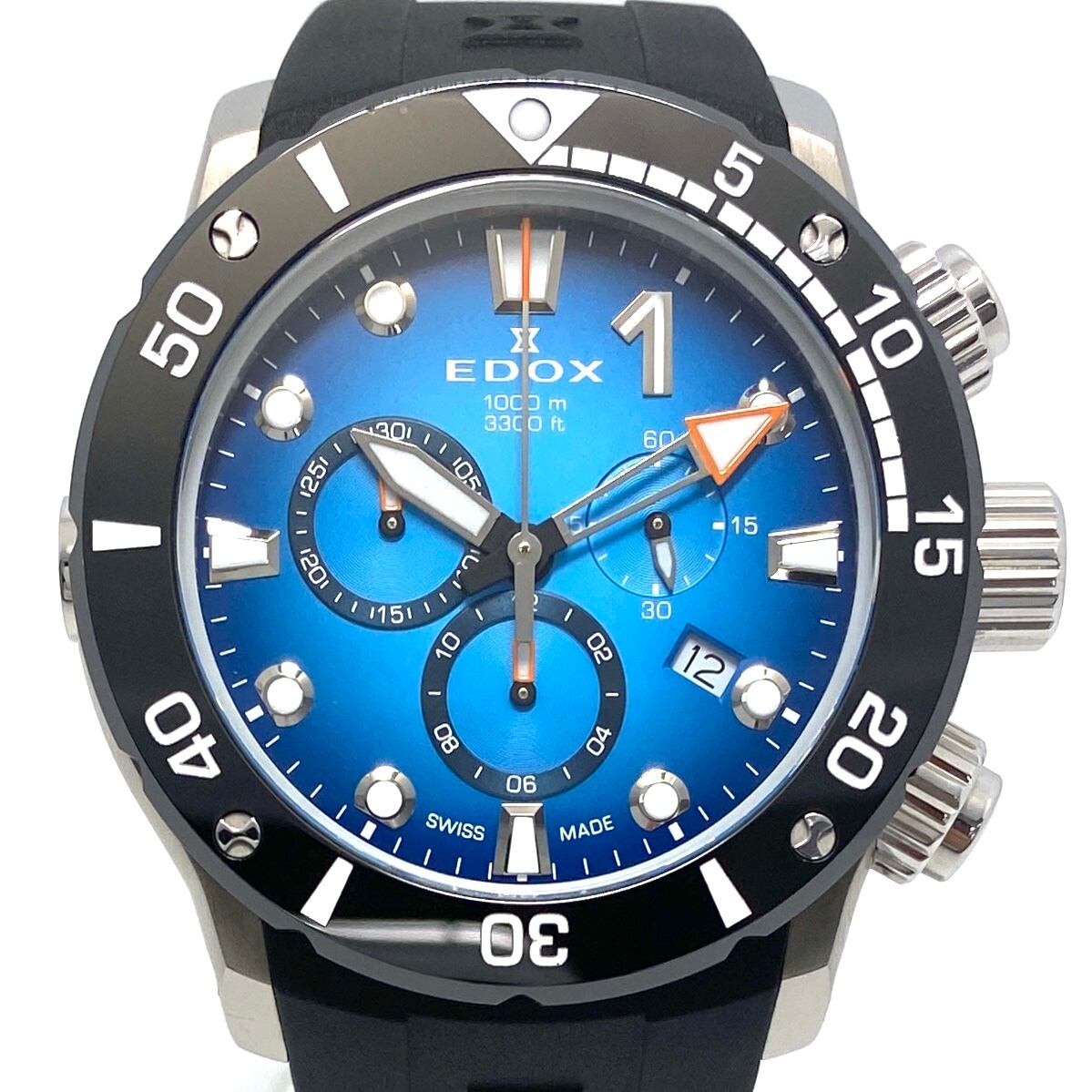 【美品】腕時計 メンズ エドックス EDOX クロノオフショア1 クロノグラフ 10242-TIN-BUIDN クォーツ ブルーグラデーション デイト表示 チタン ラバーベルト 美品】腕時計 メンズ エドックス EDOX クロノオフショア1 クロノグラフ