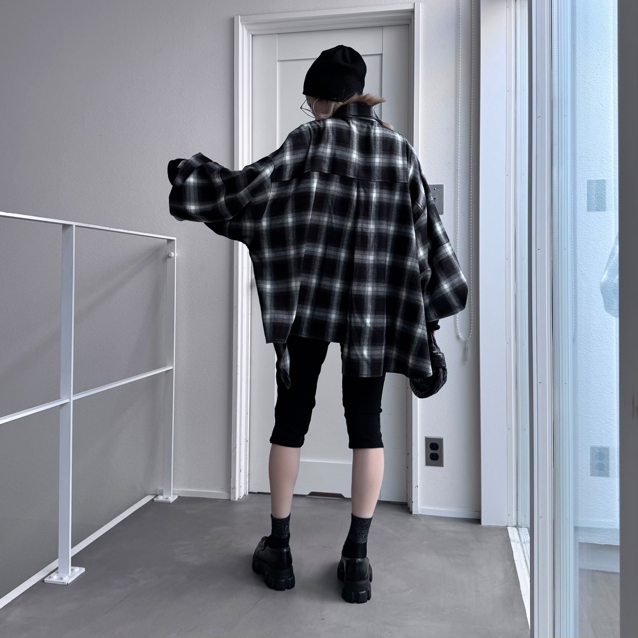 Ombre check asymmetric zip JK/black