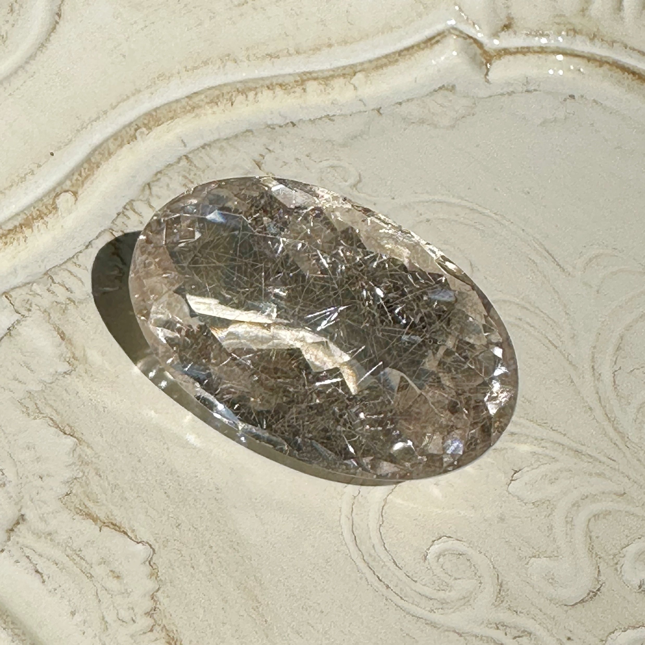 パキスタン産】シルバールチルスモーキークォーツ