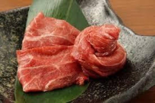 九州産牛ホルモン・ツラミ【100g】
