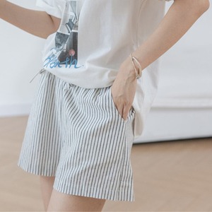 short a line hot pants